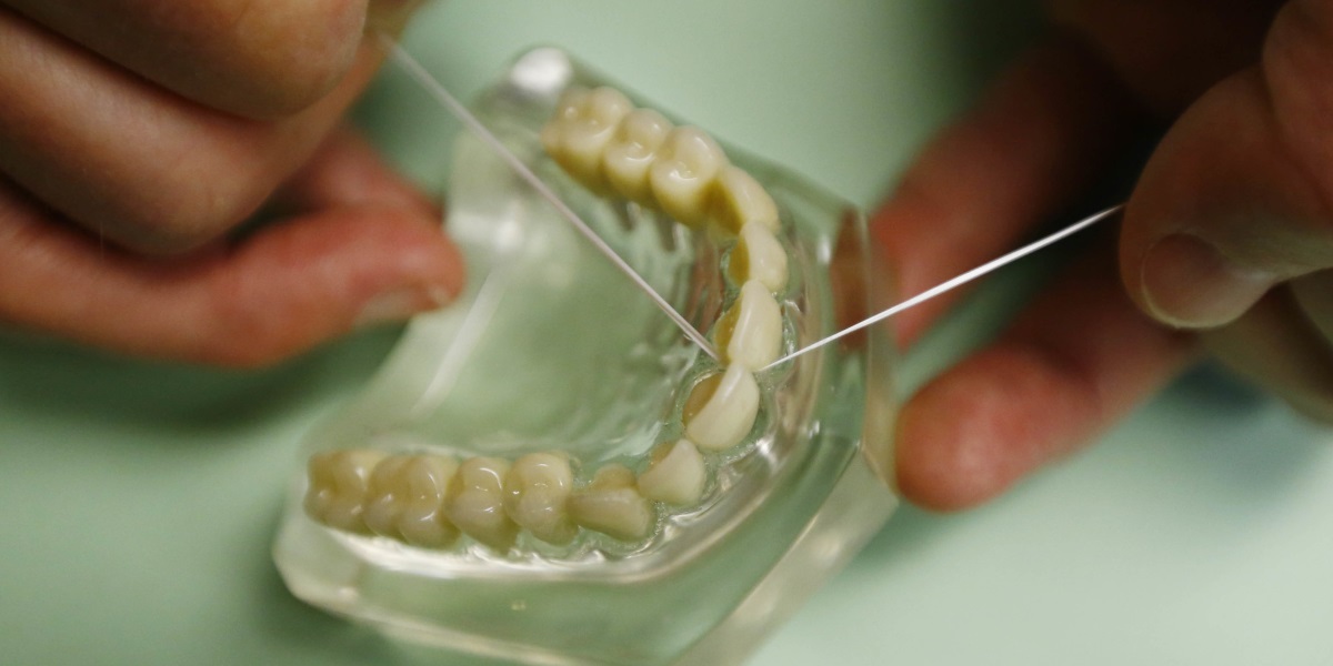 Research Medical Benefits Of Dental Floss Unproven WABE