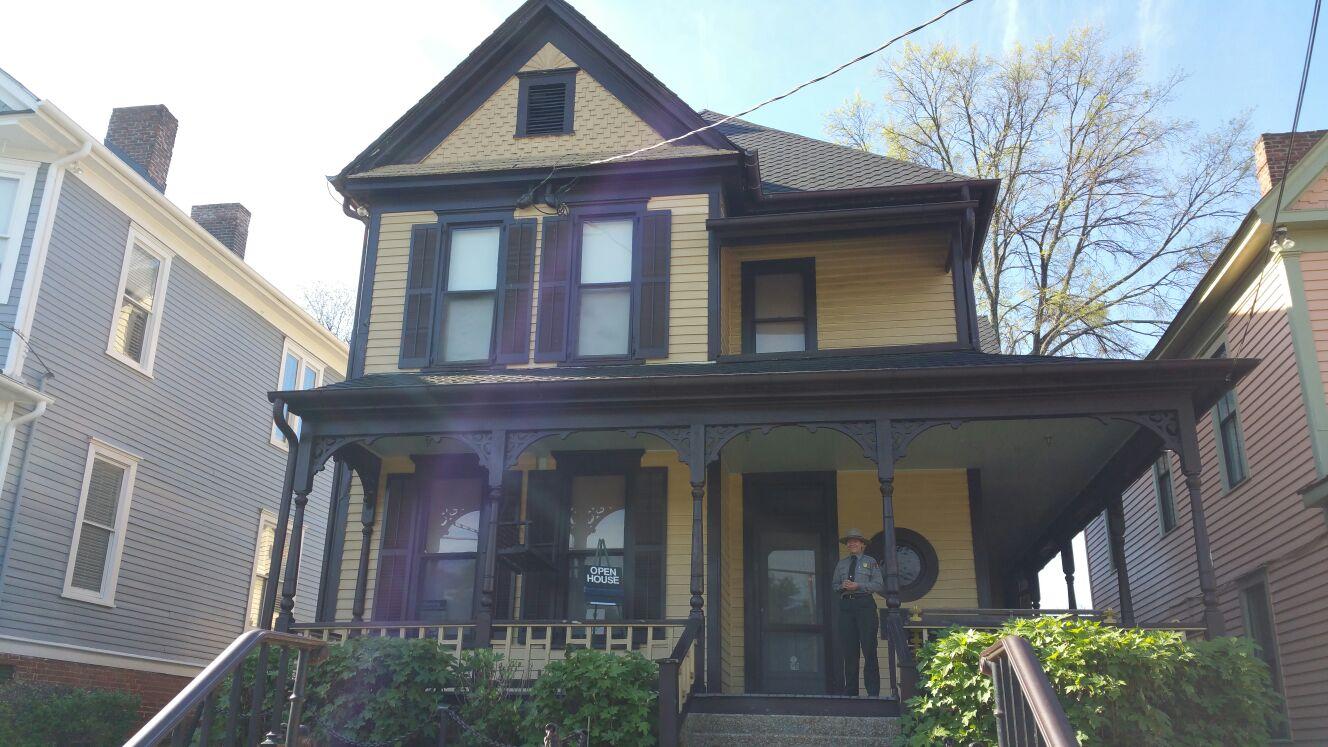 MLK Childhood Home Reopens For Anniversary Of Death WABE