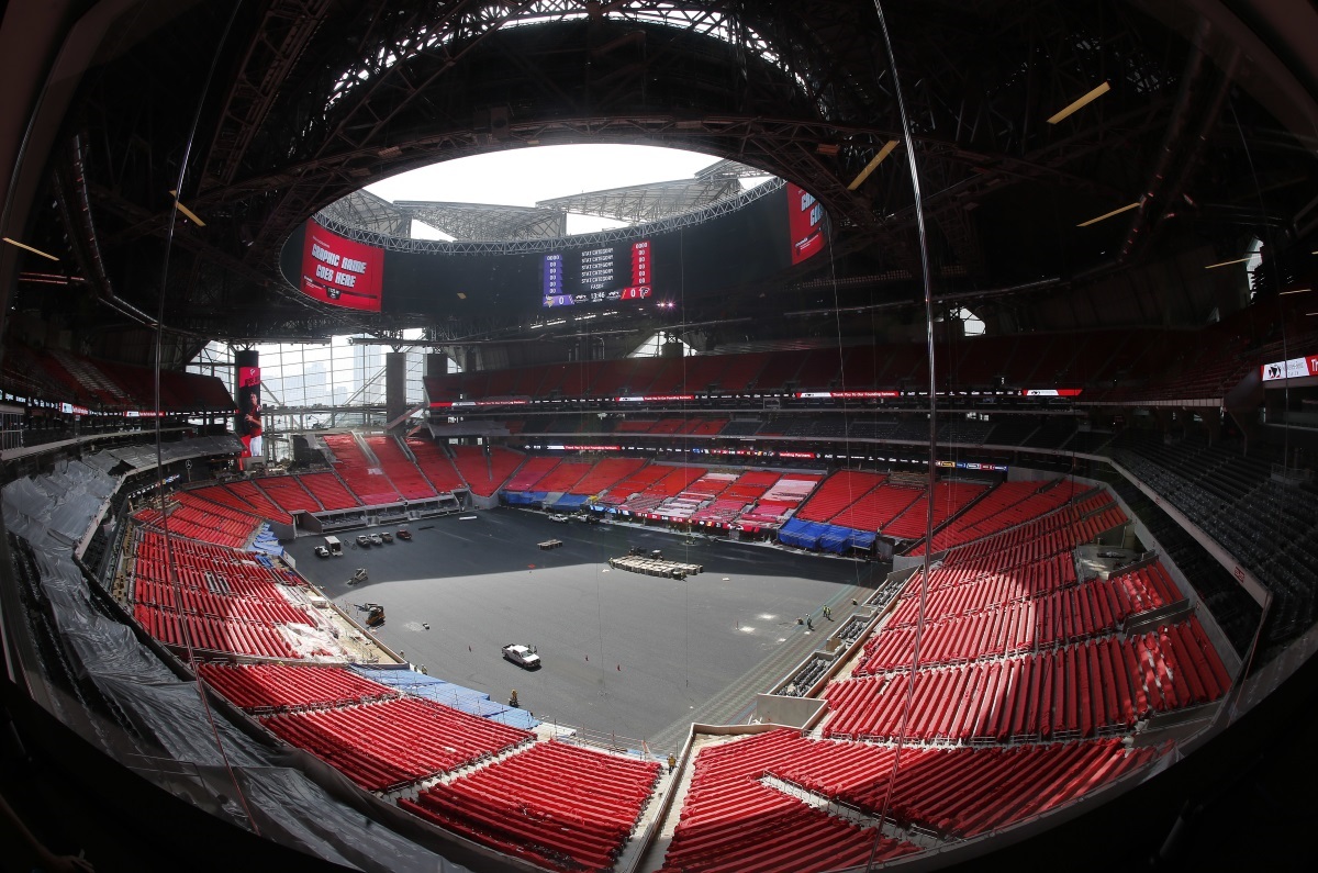 Mercedes-Benz Stadium Roof To Open For Only 1 More 2017 Event – WABE