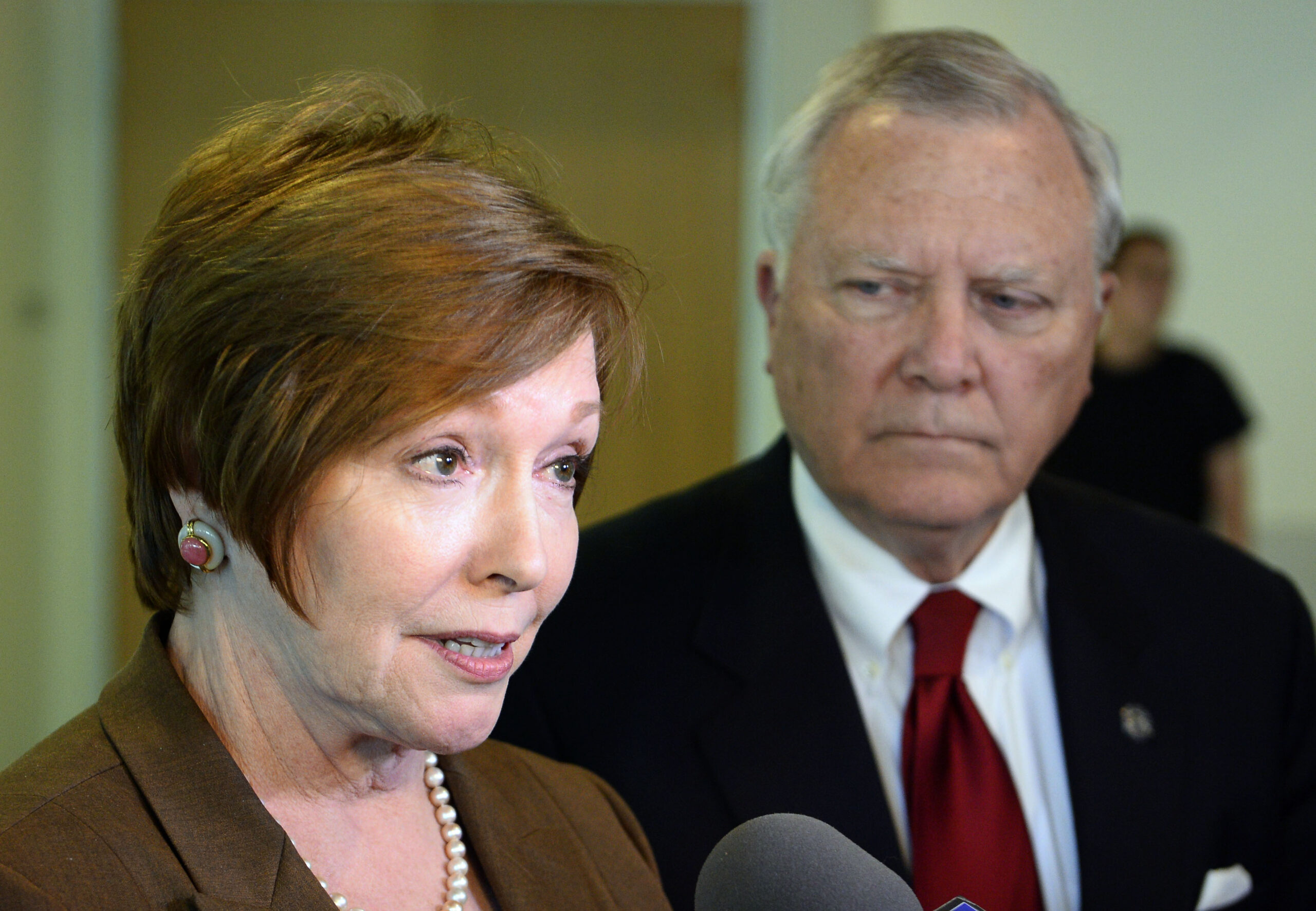 CDC Director Resigns After Report She Bought Tobacco Shares