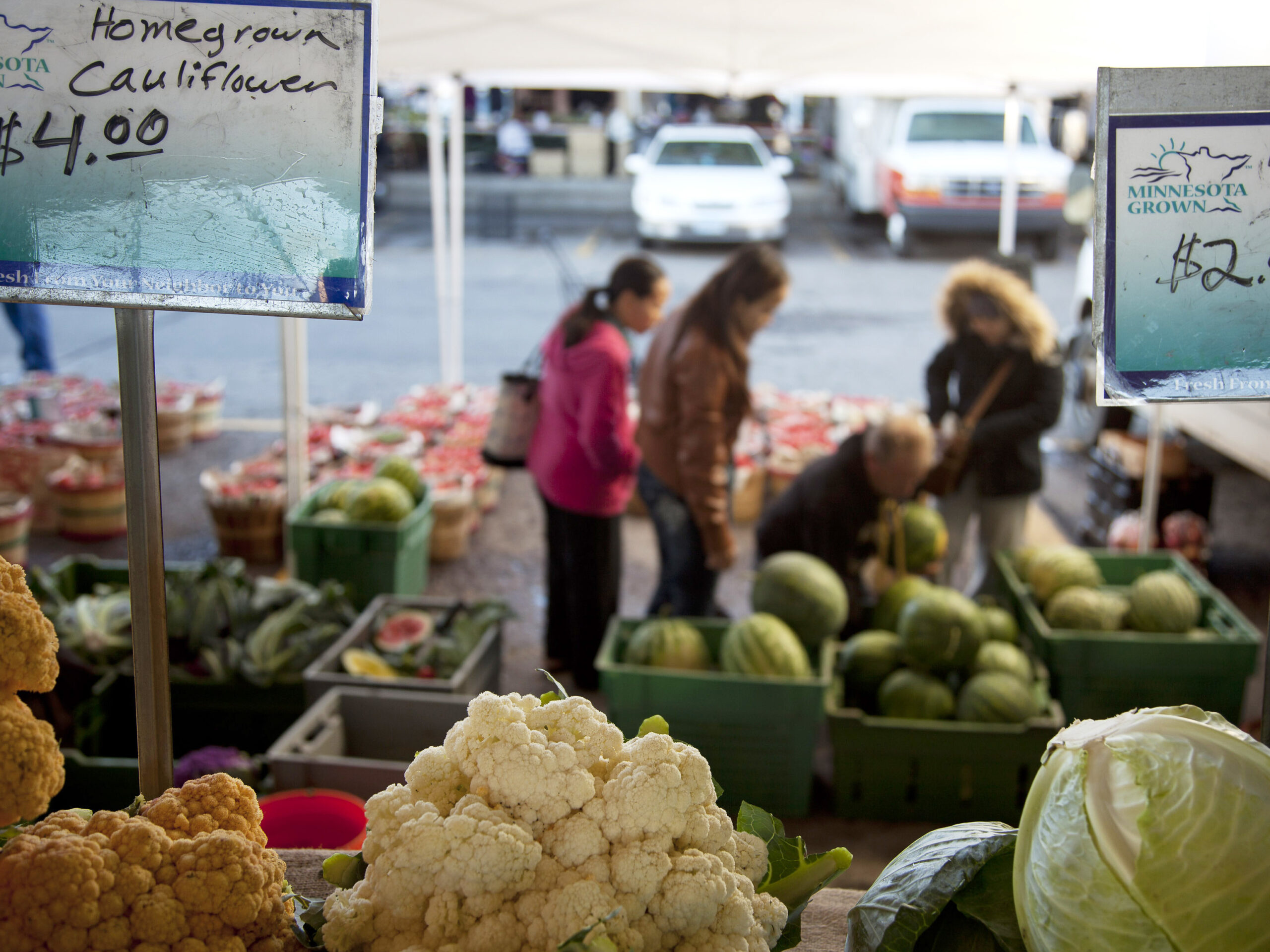 Does the farmers market take food stamps