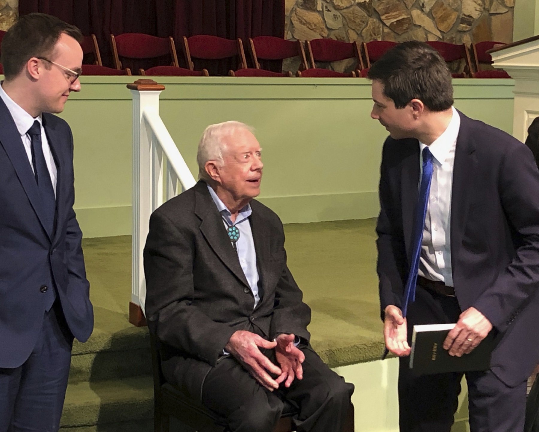 Presidential Candidate Buttigieg, Husband Attend Jimmy Carter’s Sunday School Class
