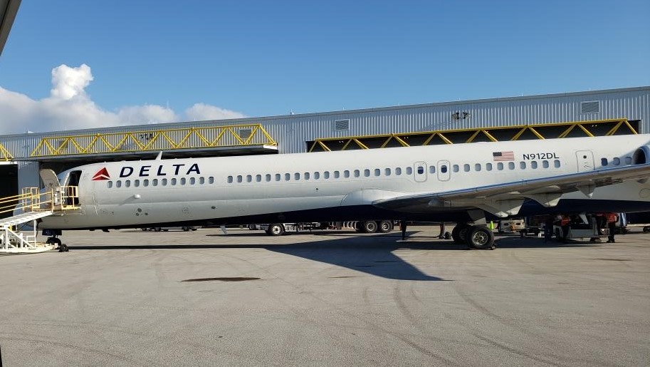 Delta tapped this 32-year-old MD-88, seen here at Ft. Lauderdale Intl. Airport, to fly a relief mission to the Bahamas.