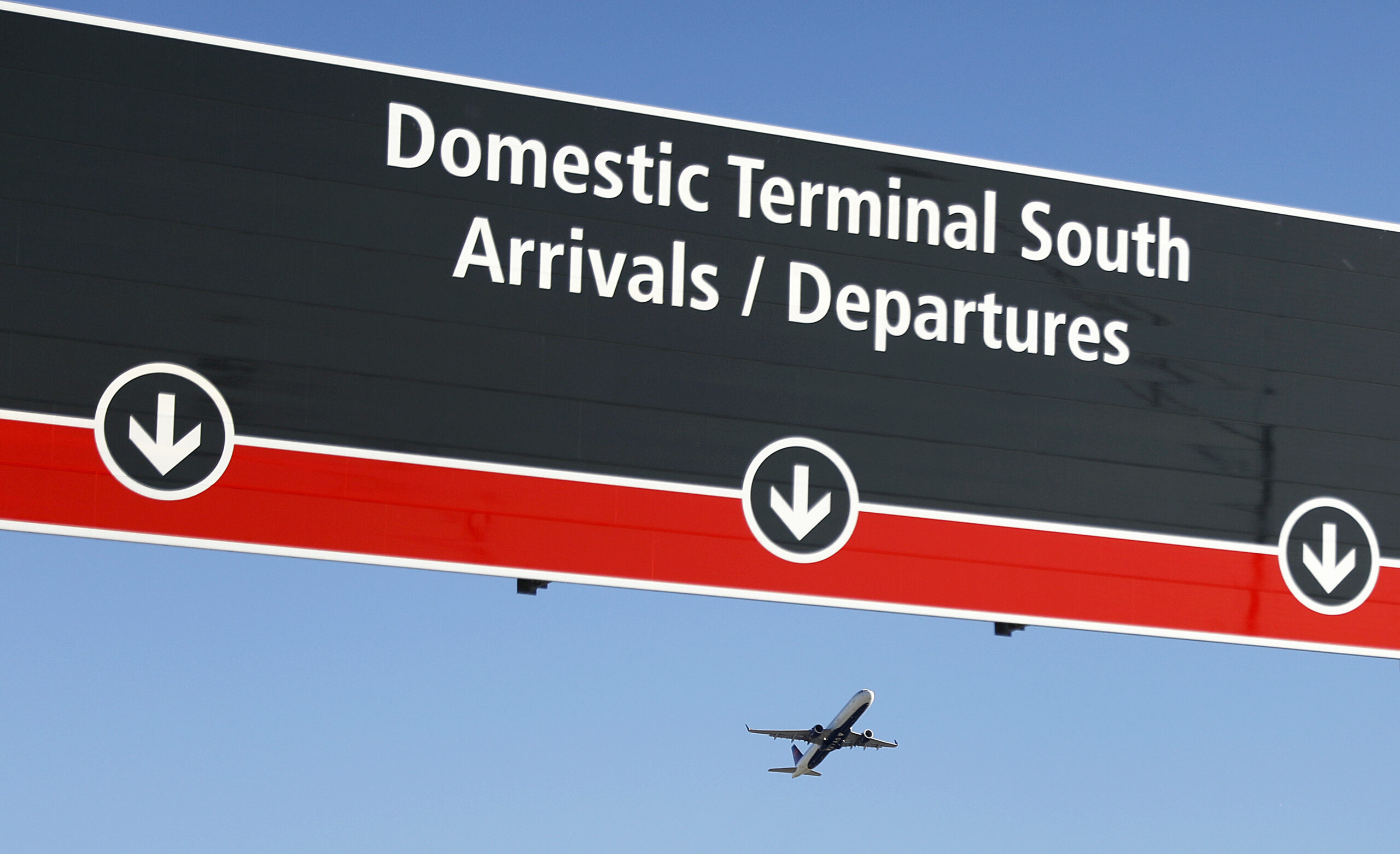 Uber, Lyft Rides Spur Change In Atlanta Airport Parking Plan WABE