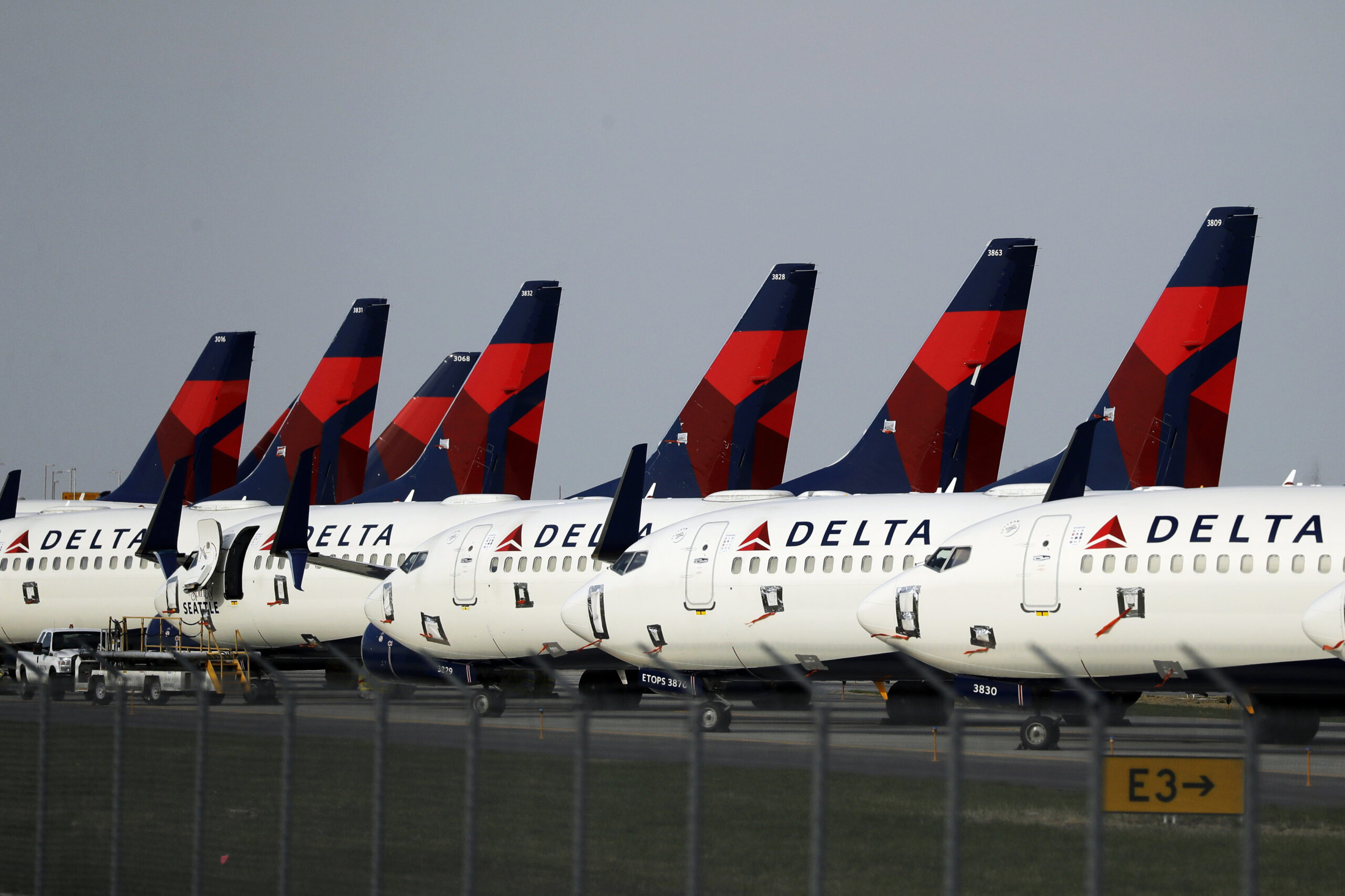 Delta Asks More Workers To Take Leave As Travel Slump Widens