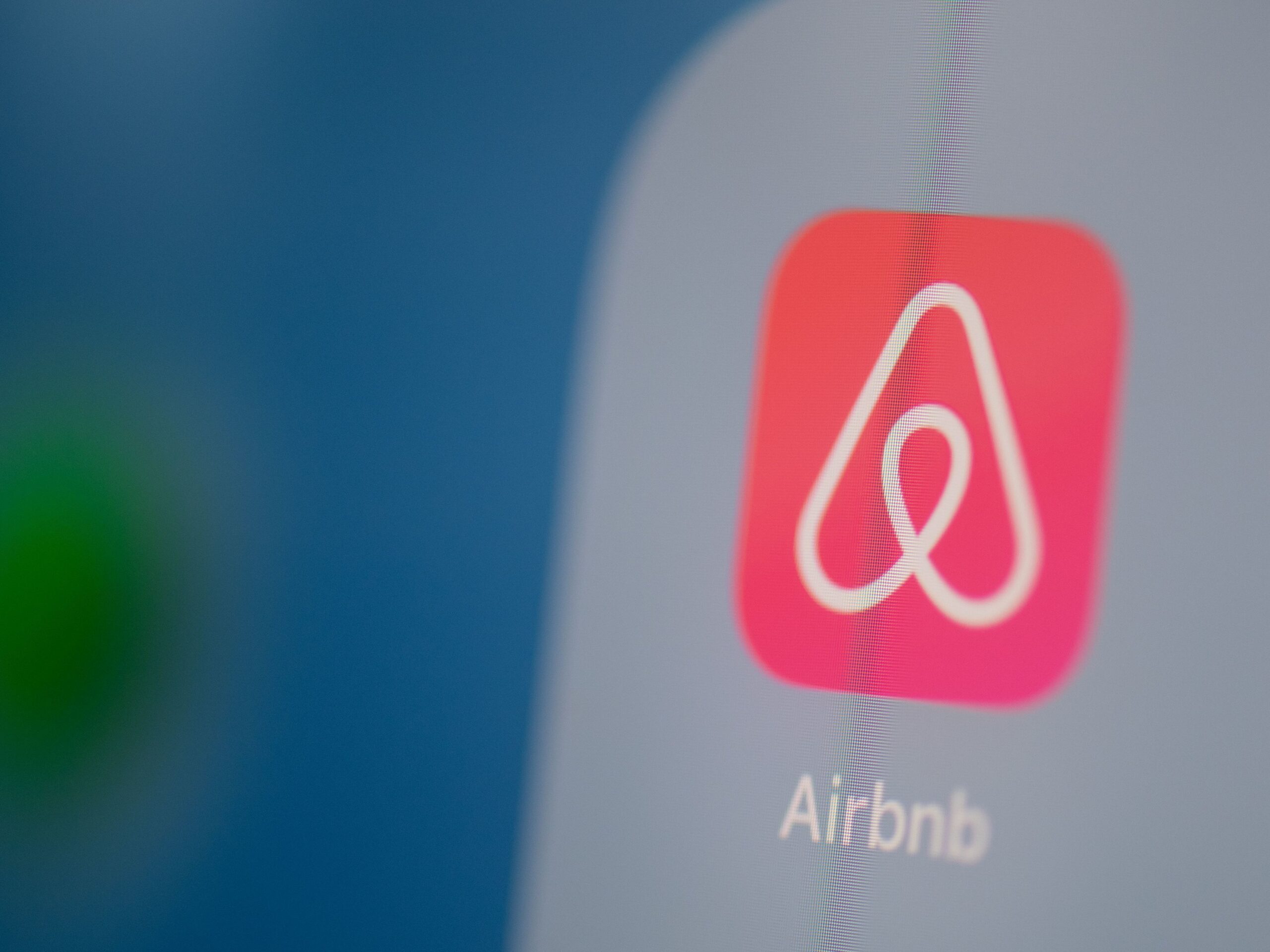 Airbnb Is Canceling All Reservations In Metro D.C. During Inauguration Week  – WABE