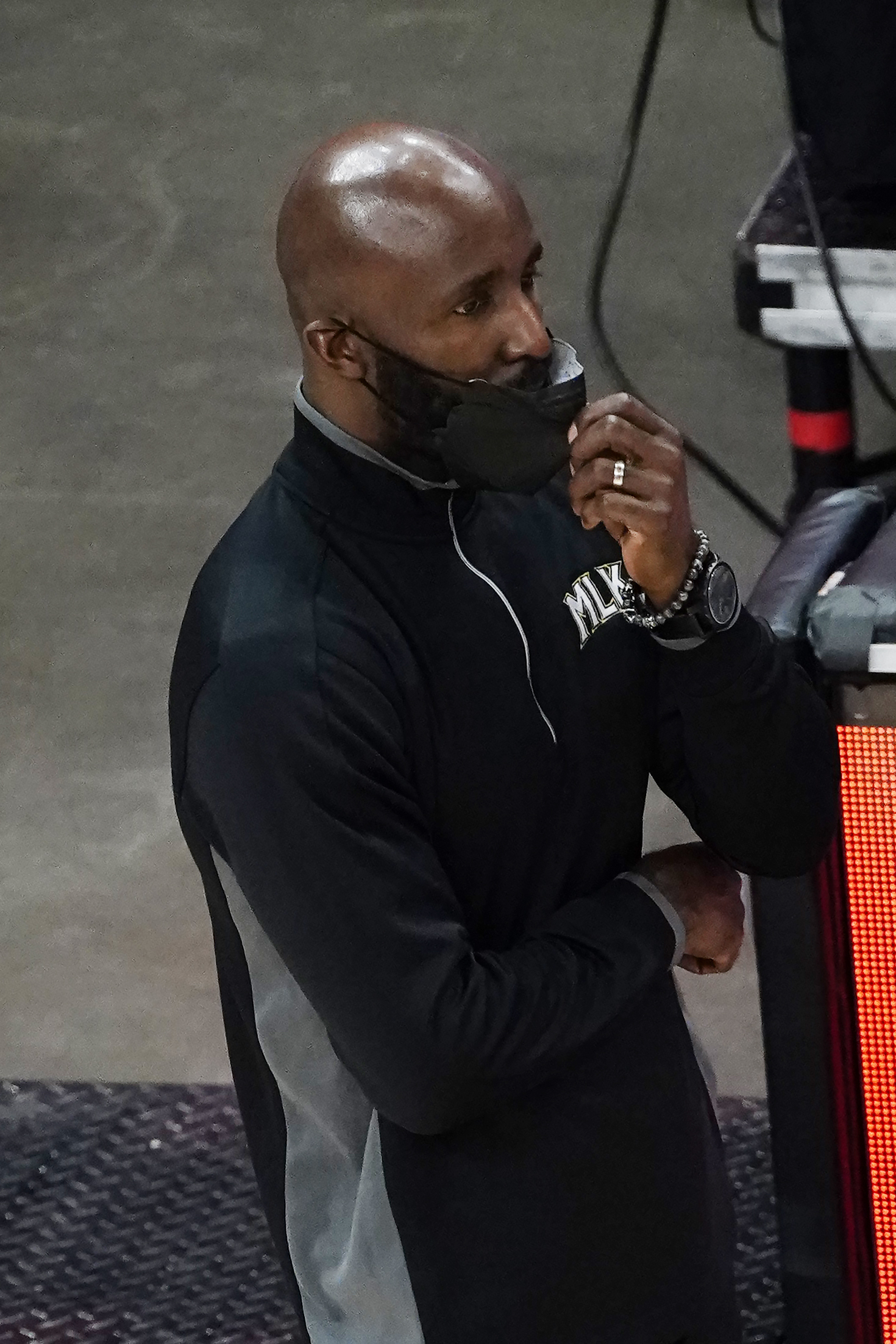Hawks Fire Pierce As Coach Following Disappointing Start
