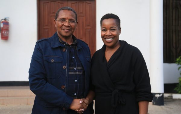 Former President of Tanzania Jakarta Mrisho and Saleemah Abdul-Ghafur. (Courtesy of Saleemah Abdul-Ghafur)