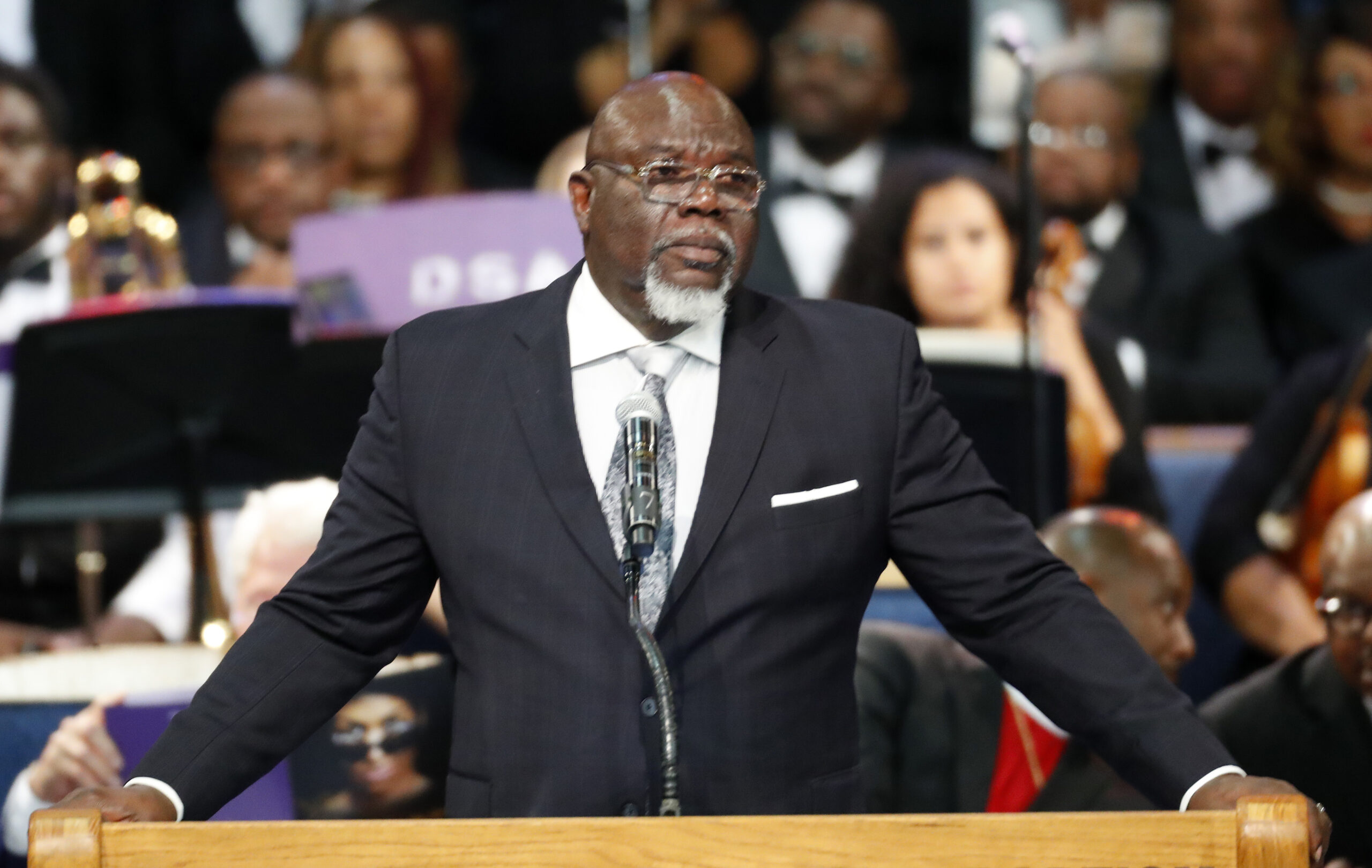 T.D. Jakes In Talks To Buy 132 Acres At Fort McPherson WABE