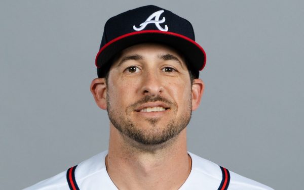 After 12 Years In Minor Leagues, Braves' Kazmar, At Last, Gets Another Shot  – WABE