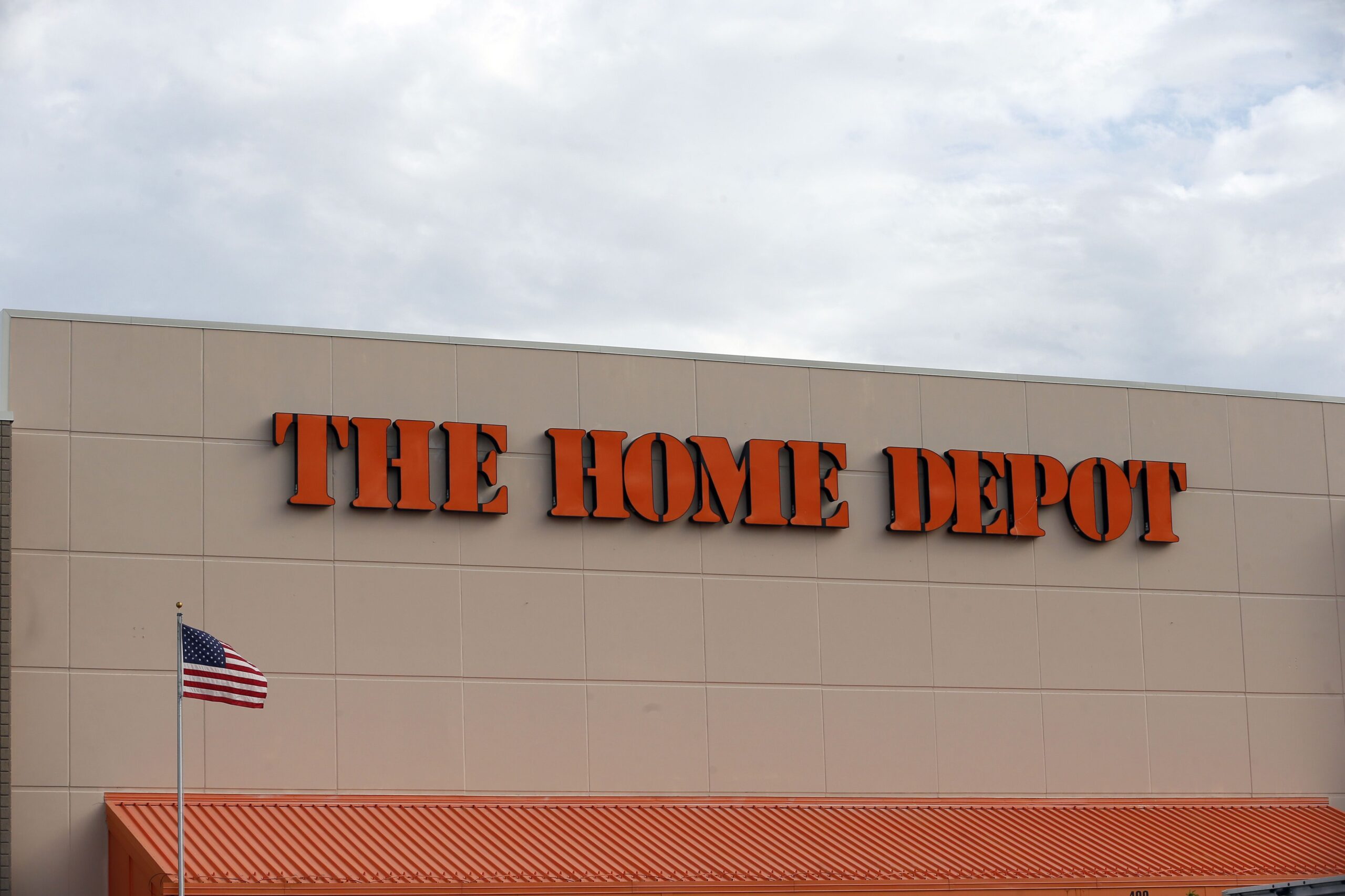 AtlantaBased Home Depot Removes Face Mask Requirement For Vaccinated