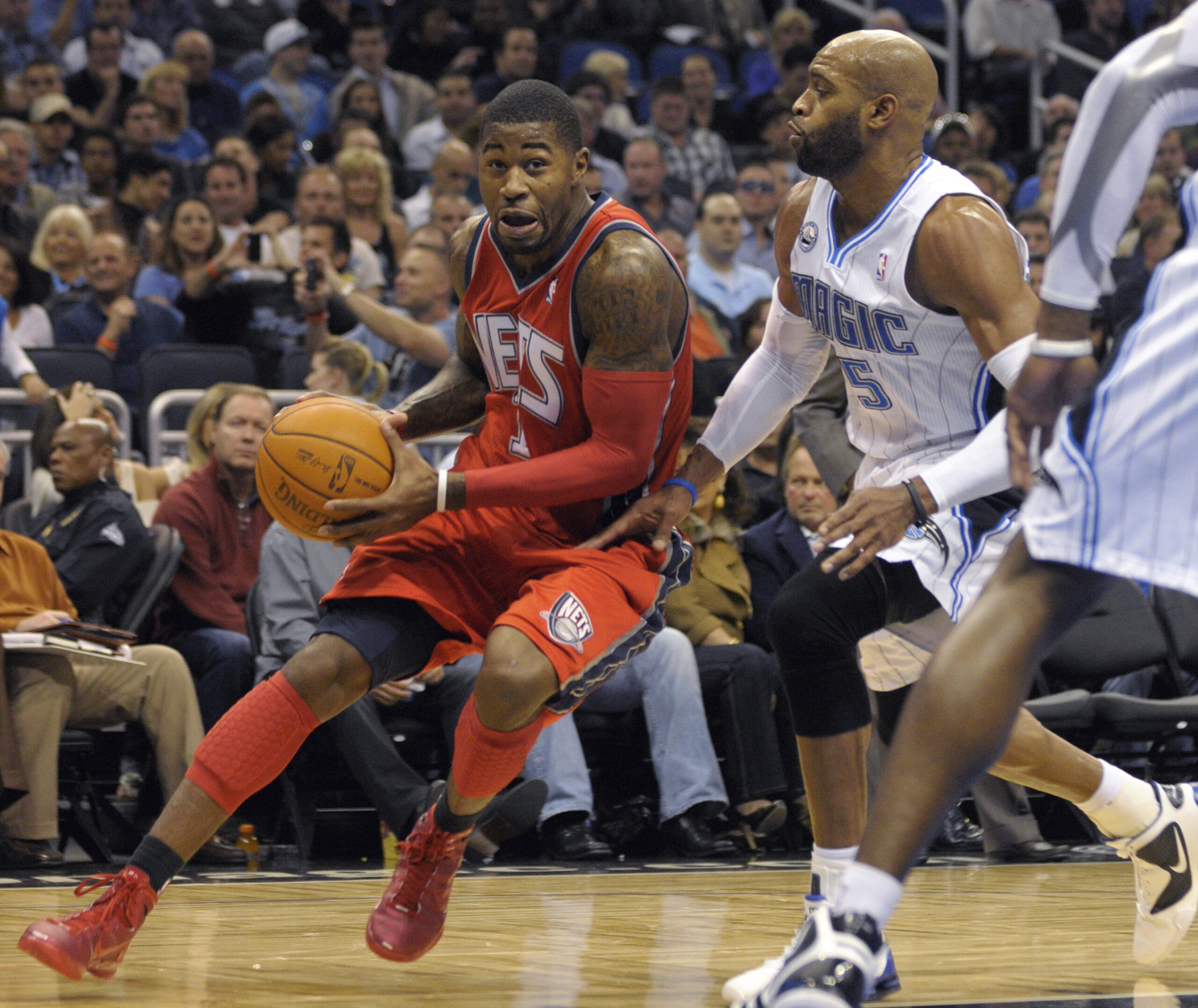 18 ex-NBA players charged in $4M health care fraud scheme