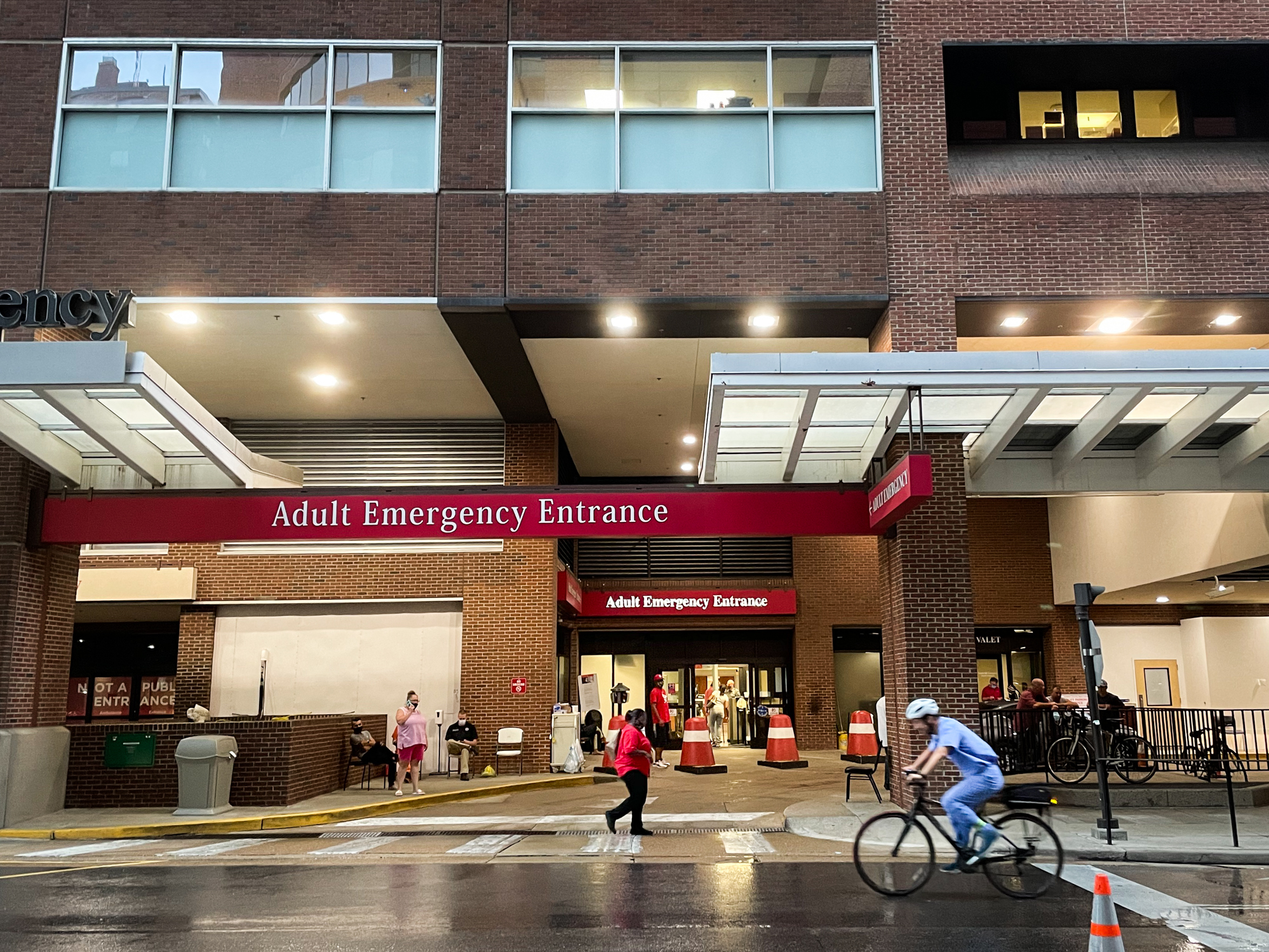 Worn-out nurses hit the road for better pay, stressing hospital budgets —  and morale – WABE