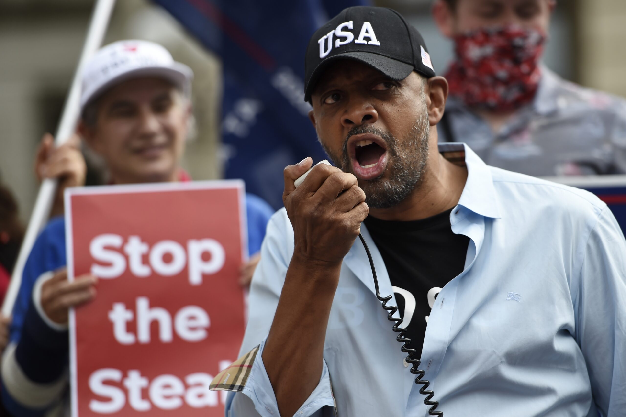 Vernon Jones quits governor bid to run for Congress WABE