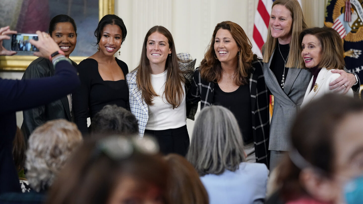 Briana Scurry, Margaret ‘Midge’ Purce, Kelley O’Hara, Julie Foudy, Cindy Parlow Cone, Nancy Pelosi
