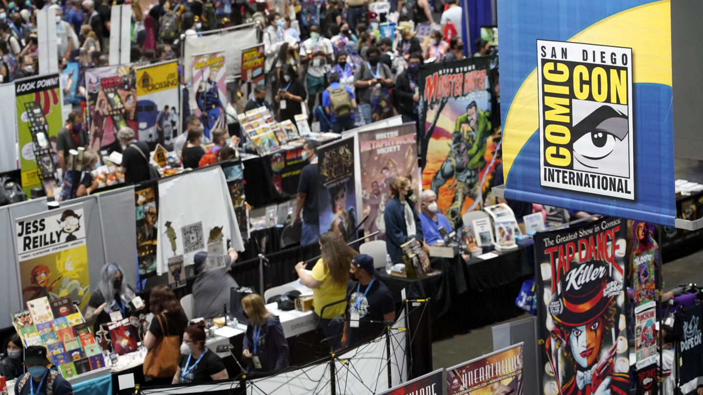 ComicCon returns in full force with costumes, crowds WABE