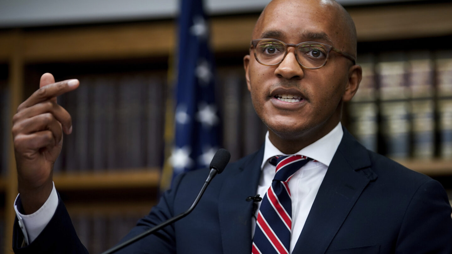 FTX founder charged in scheme to defraud crypto investors – WABE