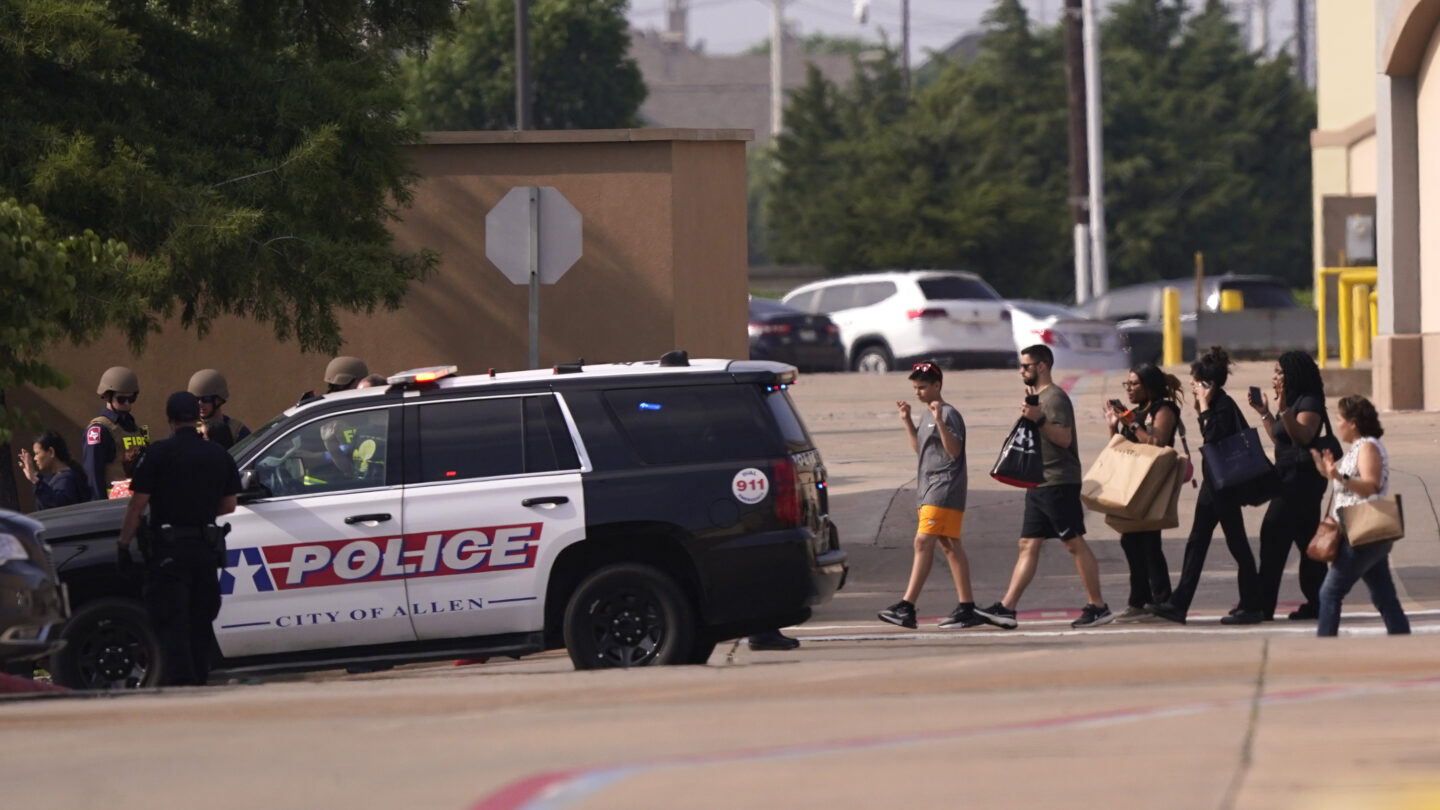 Police 8 killed in Texas mall shooting, gunman also dead WABE