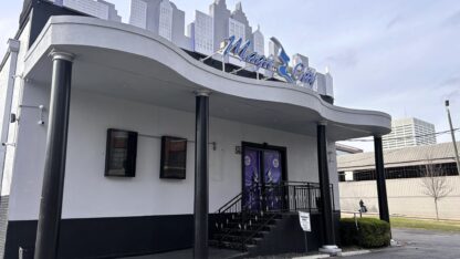 The outside of an Atlanta club.