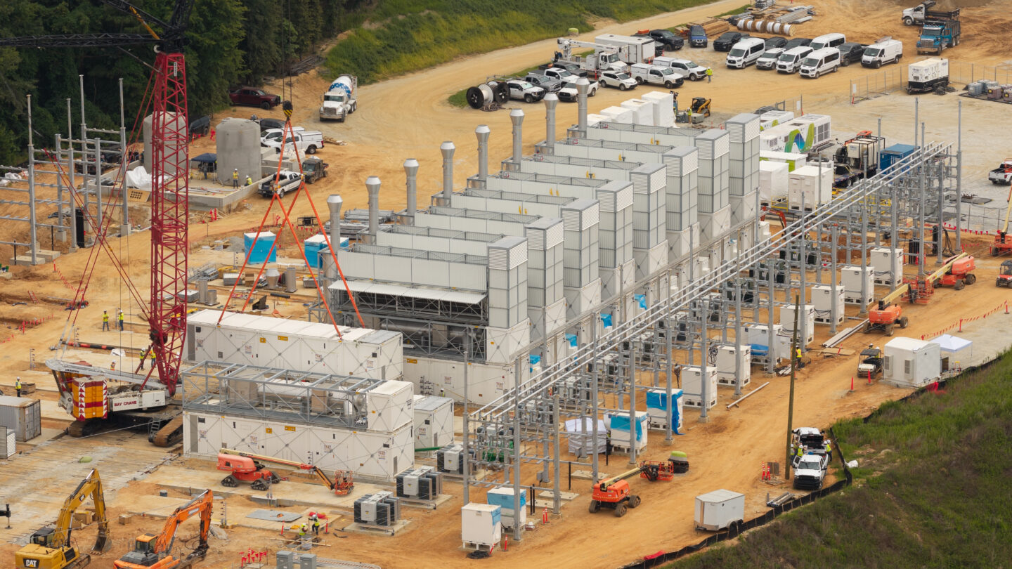 An overhead view of a power plant in the middle of construction